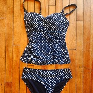Nip Tuck 2 pc polka dot bathing tankini suit